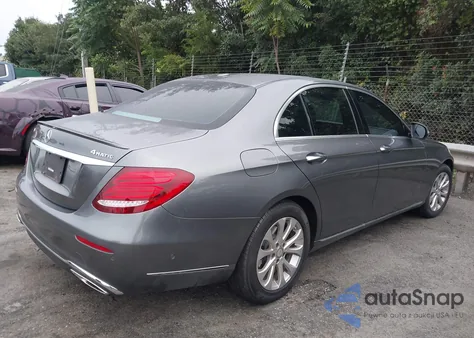 2017 Mercedes-Benz E 300 4Matic z USA, uszkodzony, nr VIN WDDZF4KB2HA142812